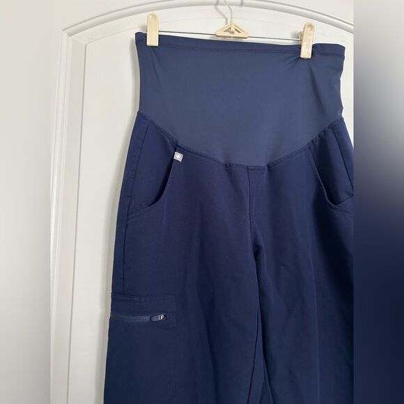 Figs Yola Women's Navy Blue Slim Leg Cargo Maternity Scrub Pants Size XS comfy - Picture 4 of 10